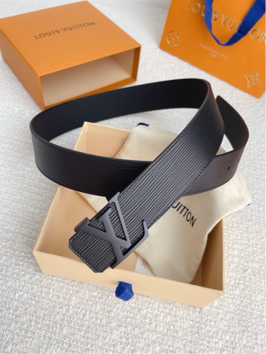 Louis vuitton Belts-777